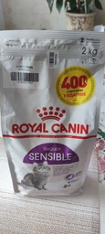 Сухой корм Royal Canin SENSIBLE для взрослых кошек с чувствительным пищеварением 400 г (3182550702263)