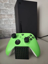 Подставка для геймпада Xbox Series X в стиле консоли