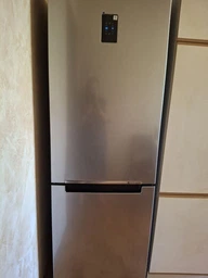 Двухкамерный холодильник Samsung RB33J3200SA/UA фото от покупателей 1