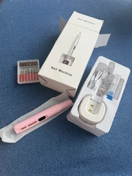 Профессиональный беспроводной фрезер для маникюра и педикюра Nail Machine 8809 машинка для маникюра и педикюра и УФ лампа + подарок 12 насадок, белый фото от покупателей 4