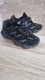 Чоловічі кросівки New Balance 9060 U9060JBM 41.5 Blue-Grey