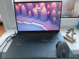 Ноутбук Asus VivoBook 18, (M1807HA-S8025) 18,4" / AMD Ryzen 7 260 / RAM 16 ГБ / SSD 1 ТБ / Radeon 780M / Без ОС