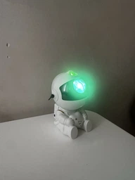 Проектор-нічник Космонавт Зоряне небо Astronaut Nebula Projector білий