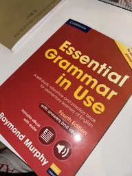 Учебник Essential Grammar in Use 4th Edition with Answers with eBook ISBN: 9781107480537 фото от покупателей 1