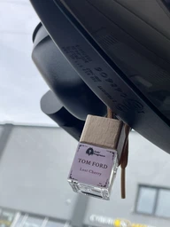 Автопарфум з ароматом Tom Ford Lost Cherry на дзеркало заднього виду (N-001U)