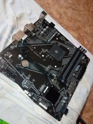 Материнская плата Gigabyte B550M K (sAM4, AMD B550, PCI-Ex16)