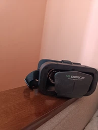 Очки виртуальной реальности VR Shinecon для смартфона 3.5–7.2", виртуальная гарнитура с регулировкой фокуса, 3D шлем для игр и видео с совместимостью Android/iOS и поддержкой Bluetooth, OVR-026-Black фото от покупателей 3