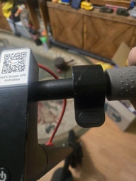 Електросамокат VNC E-Booster A7 10" 36В/10A Чорний (5061068414050) фото від покупців 2