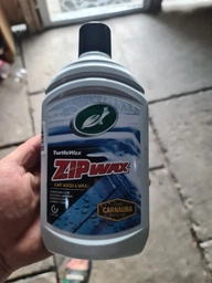 Автошампунь с воском Карнауба Turtle Wax Zip Wax 500 мл (5010322779961)