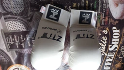 Перчатки для карате WKF ZTTY червоні розмір L