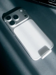 Мобильный телефон Apple iPhone 17 Pro Max 2TB Silver (MFYY4AF/A) фото от покупателей 9