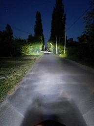 Світлодіодна лампа H4 LED Moto ближній білий / дальній білий H4-CSP