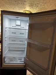 Двокамерний холодильник Beko RCNA305K40XBRN