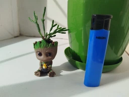 Кашпо - горшок в виде Грута Marvel Groot / статуэтка - подставка Грут из Марвел для растений / кактусов / суккулентов, 5х3.5 см, коричневый (98712582)