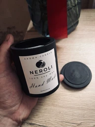 Аромасвеча соевая NEROLI Рождественский Огонь 200 мл в гипсовом кашпо Elegance черная