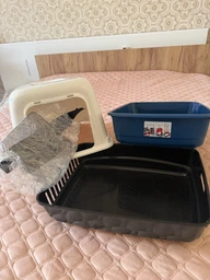 Закритий туалет для котів Ferplast Ariel 10 Home із системою просіювання та вугільним фільтром синій 36x47x35 см 72068099 фото від покупців 1