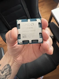 Процесор AMD Ryzen 7 9800X3D Tray (100-100001084)