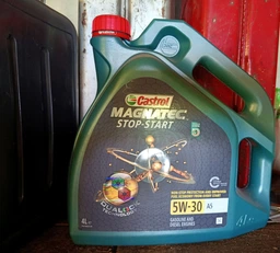 Двигун бензиновий, дизель 5W-30 (Castrol) Magnatec Stop-Start A5 1л. UR-MSS53A5-12X1