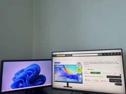 Монитор 32" Samsung ViewFinity S8 S80UD (LS32D804UAIXCI) -- UHD 4К VA / 5ms / HDR10 / sRGB 99% / Flicker Free / Low Input Lag / LAN / USB-C (PD 90 W)
