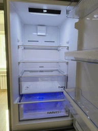Двухкамерный холодильник Beko RCNA366E35XB фото от покупателей 2