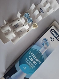 Сменные насадки к электрической зубной щетке Oral-B iO Максимальная очистка 4 шт (8700216199513) фото от покупателей 3