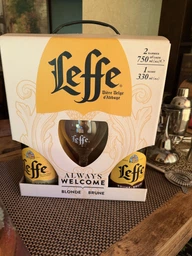 Подарункова упаковка пива Leffe Blonde світле 6.6% 0.75 л та пива Leffe Brune темне 6.5% 0.75 л + фірмовий келих 0.33 л (4820034922286)