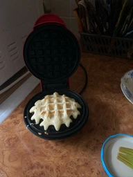 Електрична міні вафельниця Waffle Maker XL-287 з антипригарним покриттям, червона фото від покупців 1
