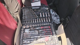 Набір інструментів INTERTOOL STORM 1/2" 3/8" 1/4" 156шт(ET-8156) фото від покупців 1