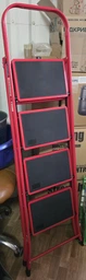Стремянка Forte LFD131TB из 4 ступеней (33468)