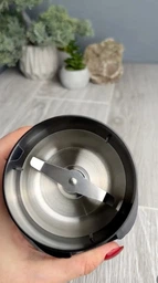 Мощная электрическая кофемолка для измельчения специй кофе крупы орехов бобов Измельчитель универсальный с острыми лезвиями Железный корпус можно мыть фото от покупателей 1