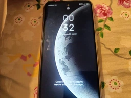 Смартфон Nubia V70 Design 8/256GB Green [136879] фото от покупателей 2