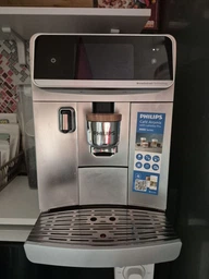 Кофемашина Philips LatteGo Pro серії 8000 Café Aromis EP8757/20 фото от покупателей 3