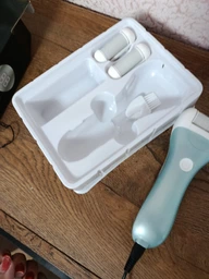 Пемза пилка для ніг та п'яток роликова аккумуляторна Callus Remover 3W електрична для шліфування електропемза для педикюру USB зелена фото від покупців 2