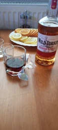 Бурбон Wild Turkey до 8 лет выдержки 0.7 л 40.5% (8000040500012)