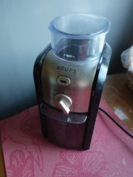 Кавомолка KRUPS GVX 242