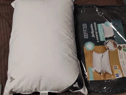 Подушка для сну IDEIA Super Soft Premium 50х70 Антиалергенний штучний лебединий пух два чохли Біла (4820182653919) фото від покупців 2
