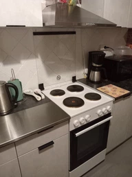 Электрическая плита Gorenje, 68 л, 50x60 см, с грилем, белая (629626)