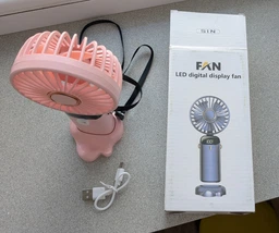 Портативний вентилятор Mini fan XL-880 діаметр 9 см з підставкою для телефону та дисплеєм Синій фото від покупців 1