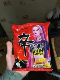 Суп Шин Рамен острый Nongshim 120г