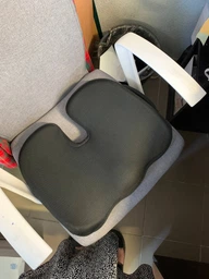 Ортопедическая подушка для сиденья Memory Foam Bodasan анатомическая для офисного кресла, авто, под куприк (MF37)