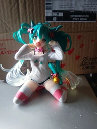 Аниме фигурка Seuno Хацуне Мику Hatsune Miku Neko ver 12 см ПВХ сидячая статуэтка для декора и коллекции (GS905)