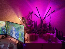 Фітолампа світлодіодна LED Plant Grow Light на 4 лампи для росту рослин на прищіпці фітосвітильник для кімнатних квітів, розсади