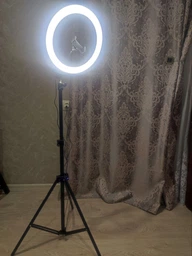 Світлодіодна лампа RZTK кільцева Light Ring 26 USB + штатив 2.1 м фото від покупців 4