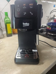 Кавоварка Beko CEP5302B ріжкова 1.1л, мелена, ручний капучинатор, підігрів чашок, авторецептів - 2, дисплей, чорний
