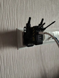 Зарядное устройство GravaStar Alpha65 65 Вт USB-C/USB-A War-Damaged Blaze Голубое (GRAVASTARA65_OPP_EUK) фото от покупателей 3