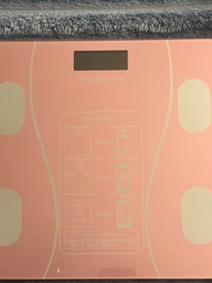 Ваги підлогові смарт розумні скляні для дому Scale one Black електронні фітнес Bluetooth з додатком для смартфона 180 кг білі фото від покупців 11