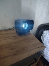 Смарт проектор домашний кинотеатр портативный Wi-Fi для дома мультимедийный поддерживает трапецеидальное искажение и масштабирование совместим с HDMI USB смартфон 5000 люменов