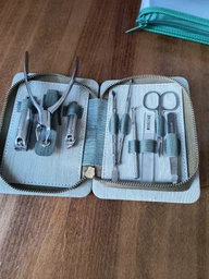Набор для маникюра и педикюра makeup Manicure Set из нержавеющей стали в сумке 9 предметов фото от покупателей 1