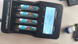 Акумулятор Ansmann AA 4 X 2500 mAh NiMH 1.2V maxE Premium (4013674354429) фото від покупців 2