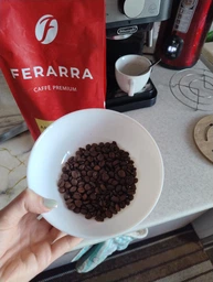 Кава в зернах Ferarra Caffe 100% Arabica з клапаном 1 кг (4820097817673)